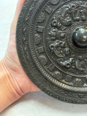 A Chinese finely cast 'immortals' bronze mirror, Wu Zuo Ming Jing 吾作明鏡 mark, Eastern Han — photo 7
