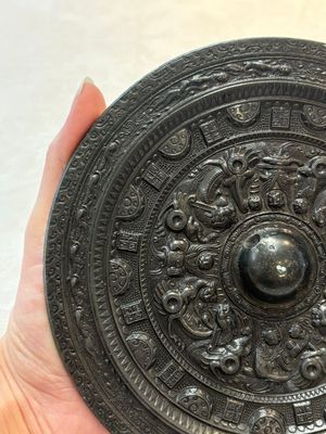 A Chinese finely cast 'immortals' bronze mirror, Wu Zuo Ming Jing 吾作明鏡 mark, Eastern Han — photo 8