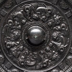 A Chinese finely cast 'immortals' bronze mirror, Wu Zuo Ming Jing 吾作明鏡 mark, Eastern Han — photo 2