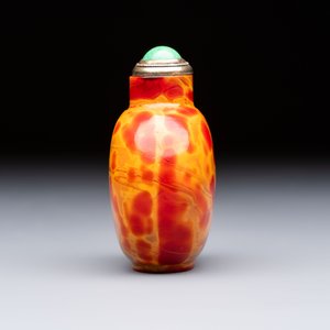 A Chinese 'Fired Up' glass snuff bottle, probably from the imperial Beijing glass workshop, 1720-1840 — photo 5