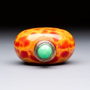 A Chinese 'Fired Up' glass snuff bottle, probably from the imperial Beijing glass workshop, 1720-1840 — photo 6