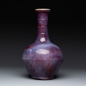 A Chinese flambé-glazed bottle vase, 18/19th C. — photo 3