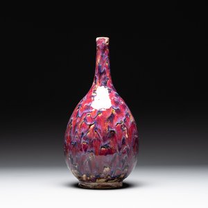 A Chinese flambé-glazed bottle vase, 19th C. — 照片 1