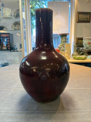 A Chinese flambé-glazed bottle vase, 19th C. — 照片 4