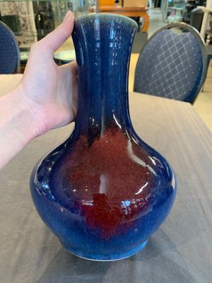 A Chinese flambé-glazed bottle vase, 19th C. — photo 1