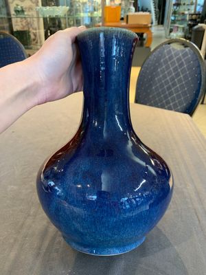 A Chinese flambé-glazed bottle vase, 19th C. — photo 2
