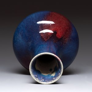 A Chinese flambé-glazed bottle vase, 19th C. — photo 5