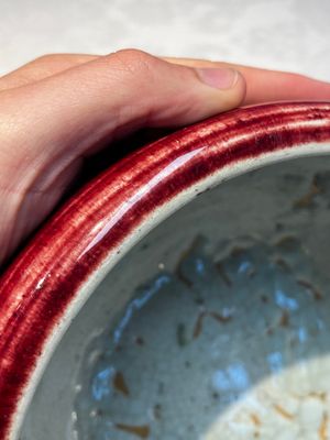 A Chinese flambé-glazed bowl and a copper-red-glazed tripod censer, 19th C. — foto 10