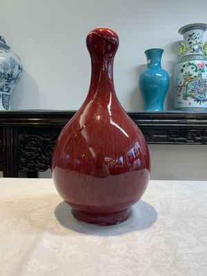 A Chinese flambé-glazed garlic-mouth vase, Qianlong mark, 19/20th C. — photo 3