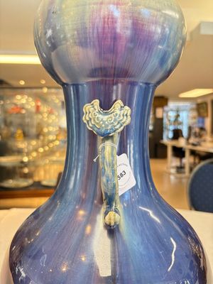 A Chinese flambé-glazed garlic-mouth vase with ruyi handles, 19th C. — photo 11