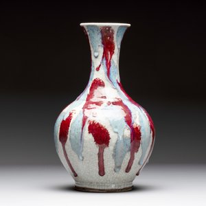A Chinese flambé-glazed ge-type-ground bottle vase, 19th C. — foto 4