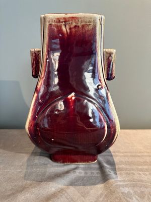A Chinese flambé-glazed 'hu' vase, 19th C. — photo 3