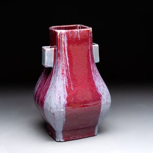 A Chinese flambé-glazed 'hu' vase, Guangxu mark, 20th C. — photo 1