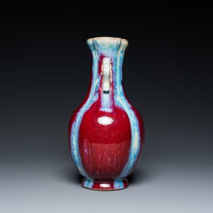 A Chinese flambé-glazed 'hu' vase, Qianlong mark, 19/20th C. — 照片 4