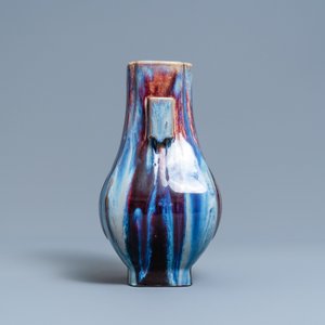 A Chinese flambé-glazed 'hu' vase, Qianlong mark, 19/20th C. — 照片 2