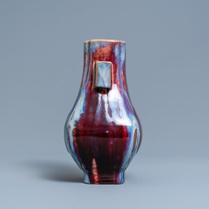A Chinese flambé-glazed 'hu' vase, Qianlong mark, 19/20th C. — 照片 4