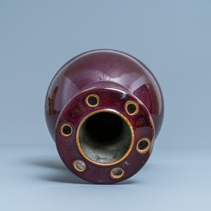 A Chinese flambé-glazed 'lotus pod-mouth' vase, 18/19th C. — photo 6