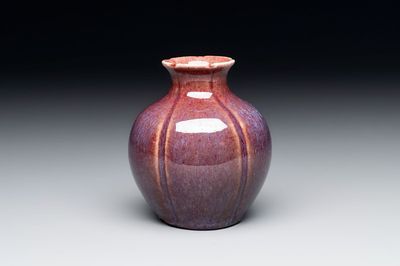 A Chinese flambé-glazed 'pomegranate' vase, 18/19th C.