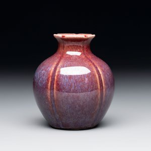 A Chinese flambé-glazed 'pomegranate' vase, 18/19th C. — photo 5