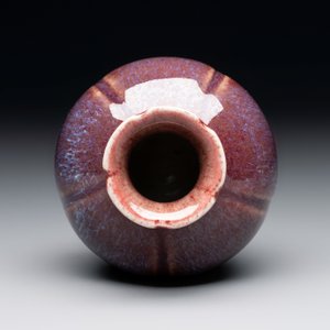 A Chinese flambé-glazed 'pomegranate' vase, 18/19th C. — photo 6