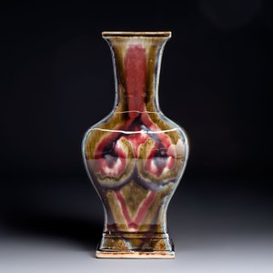 A Chinese flambé-glazed rectangular vase, Republic — photo 1