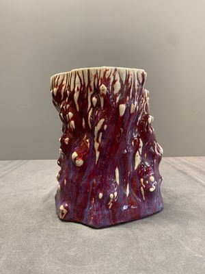 A Chinese flambé-glazed trunk-shaped brush pot, 19th C. — photo 3