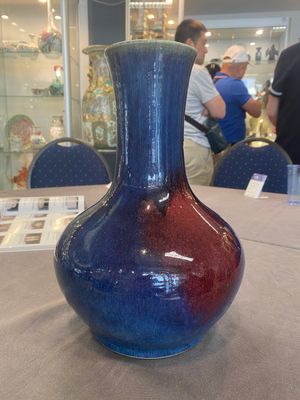 A Chinese flambé-glazed vase, 18/19th C. — photo 2