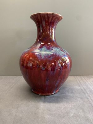 A Chinese flambé-glazed vase, 18/19th C. — photo 1