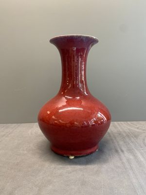 A Chinese flambé-glazed vase, 19th C. — photo 1
