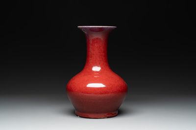 A Chinese flambé-glazed vase, 19th C.