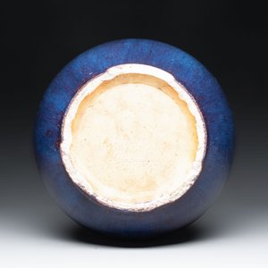 A Chinese flambé-glazed vase, 19th C. — photo 4