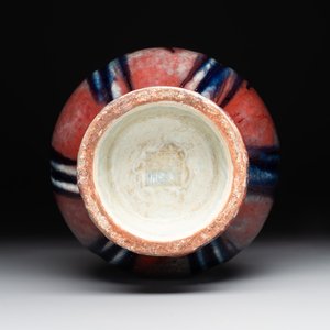 A Chinese flambé-glazed vase, Qianlong mark, 18/19th C. — foto 4