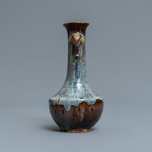 A Chinese flambé-glazed vase with elephant head handles, 18/19th C. — 照片 4