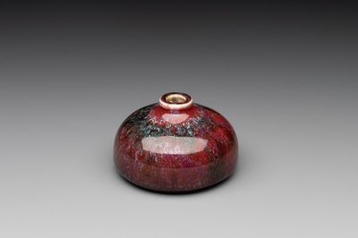 A Chinese flambé-glazed water pot, Ju Shun Mei Yu Tang Zhi 聚順美玉堂製 mark, 19th C.