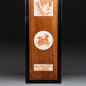 A Chinese four-part folding screen with iron-red-decorated porcelain plaques, 19/20th C. — photo 11