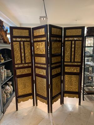 A Chinese four-part reticulated and partially gilt wooden folding screen, 19th C. — photo 12