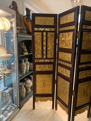 A Chinese four-part reticulated and partially gilt wooden folding screen, 19th C. — photo 13