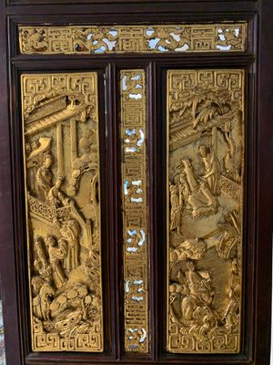 A Chinese four-part reticulated and partially gilt wooden folding screen, 19th C. — photo 15