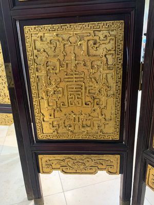 A Chinese four-part reticulated and partially gilt wooden folding screen, 19th C. — photo 24