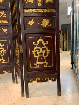 A Chinese four-part reticulated and partially gilt wooden folding screen, 19th C. — photo 3
