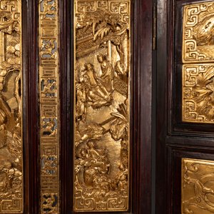 A Chinese four-part reticulated and partially gilt wooden folding screen, 19th C. — photo 2