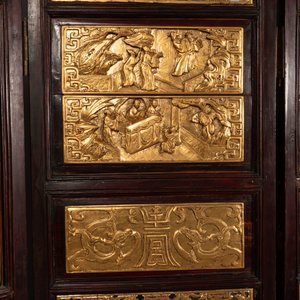 A Chinese four-part reticulated and partially gilt wooden folding screen, 19th C. — photo 3