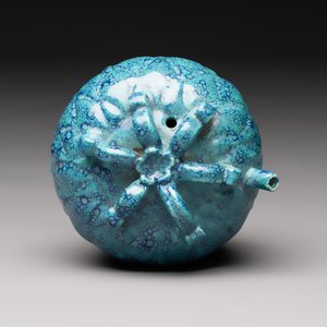A Chinese fruit-shaped robin's egg-glazed water dropper, 19th C. — photo 6