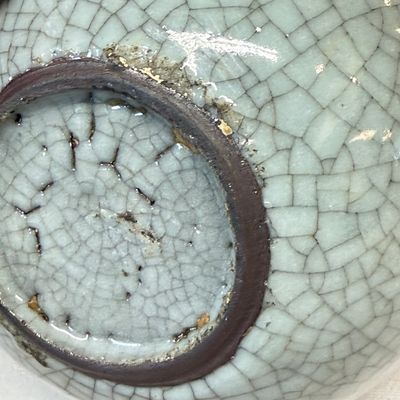 A Chinese ge-type bottle vase — photo 12