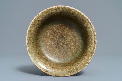 A Chinese ge-type crackle-glazed bowl, Qianlong