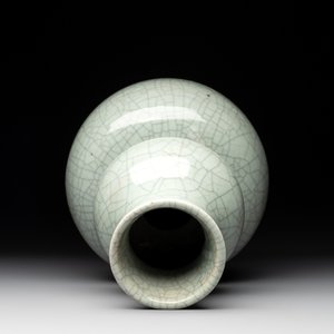 A Chinese ge-type double gourd vase, 19th C. — photo 5