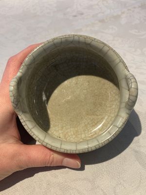 A Chinese ge-type tripod censer, 18/19th C. — photo 5