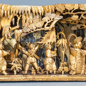 A Chinese gilded wood carving on matching pillars, 19th C. — photo 16