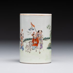 A Chinese gilt- and iron-red-decorated white-glazed Milefo Buddha, a famille rose vase and a brush pot, Qianlong and Xue Changseng 薛長森 mark, 20th C. — photo 14