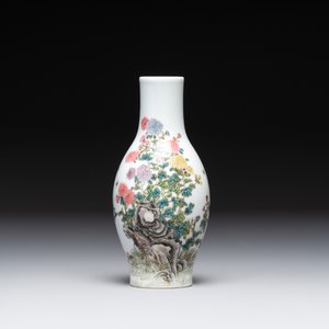 A Chinese gilt- and iron-red-decorated white-glazed Milefo Buddha, a famille rose vase and a brush pot, Qianlong and Xue Changseng 薛長森 mark, 20th C. — photo 8